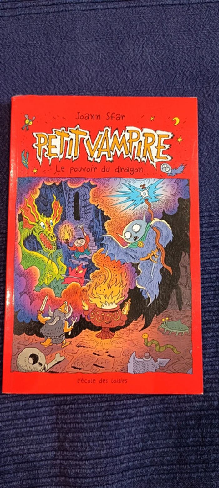 Livre école des loisirs Petit Vampire
