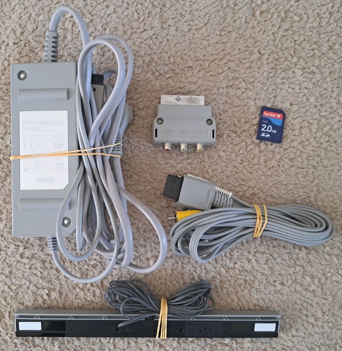 Console complète Nintendo Wii PAL + accessoires (0302) - photo numéro 4