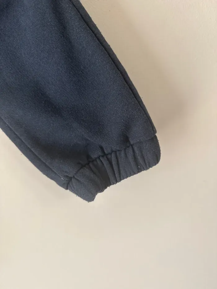 👖 jogging marine - fille -4 ans -104 cm -fashion private company- bon état - photo numéro 4