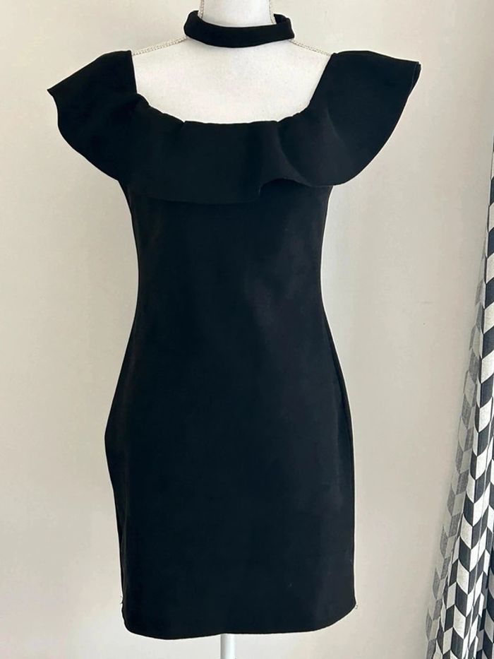 Robe Noire Orcelly - Aspect 'Peau de Pêche' - Taille 38