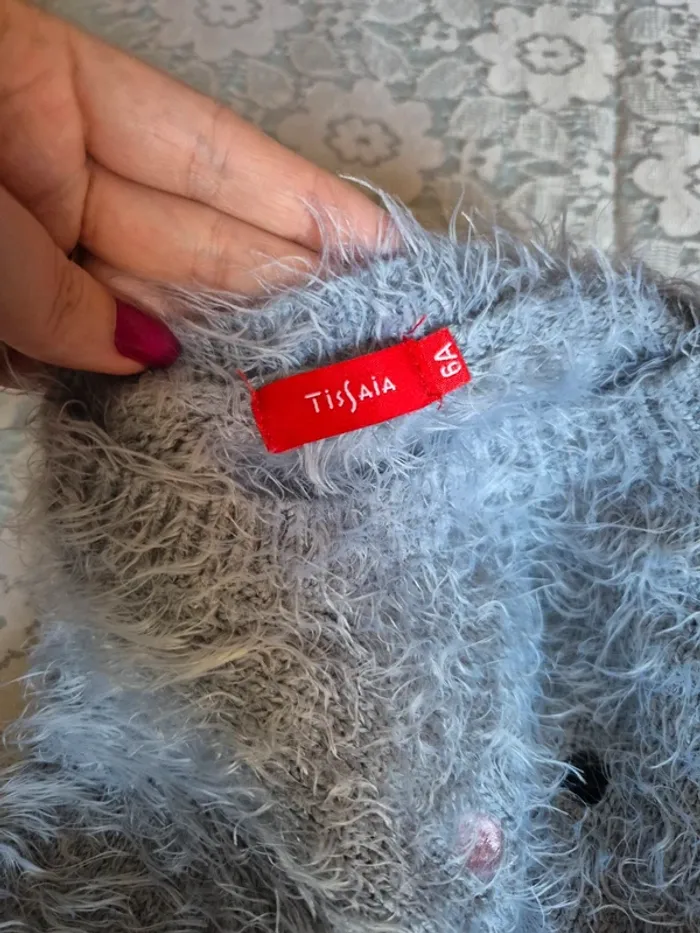 Pull T 6 ans - photo numéro 3