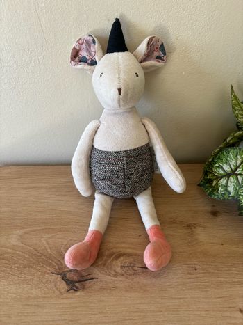 Doudou peluche souris musical moulin roty