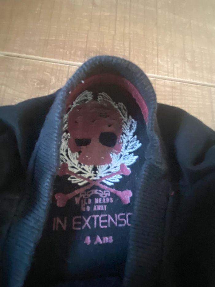 Haut tête de mort - photo numéro 4