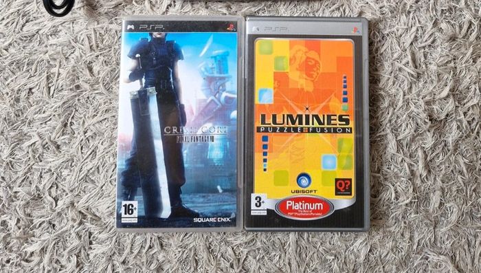 Lot Console PSP PlayStation Portable + 2 Jeux - photo numéro 3