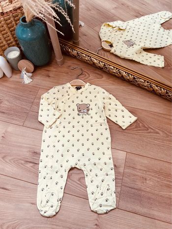 Taille 6 mois pyjama fin garçon Kiabi jaune pâle * pattes d’ours * 💙