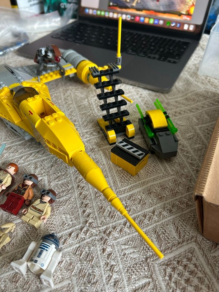 Lego Star Wars 75092 bon état - photo numéro 3