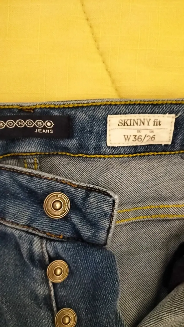 2 jeans femme T36 - photo numéro 3