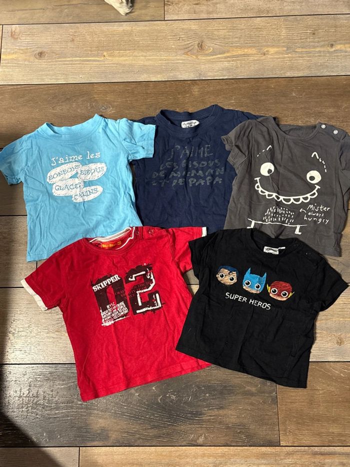 Lot tee shirt manches courtes 12 mois