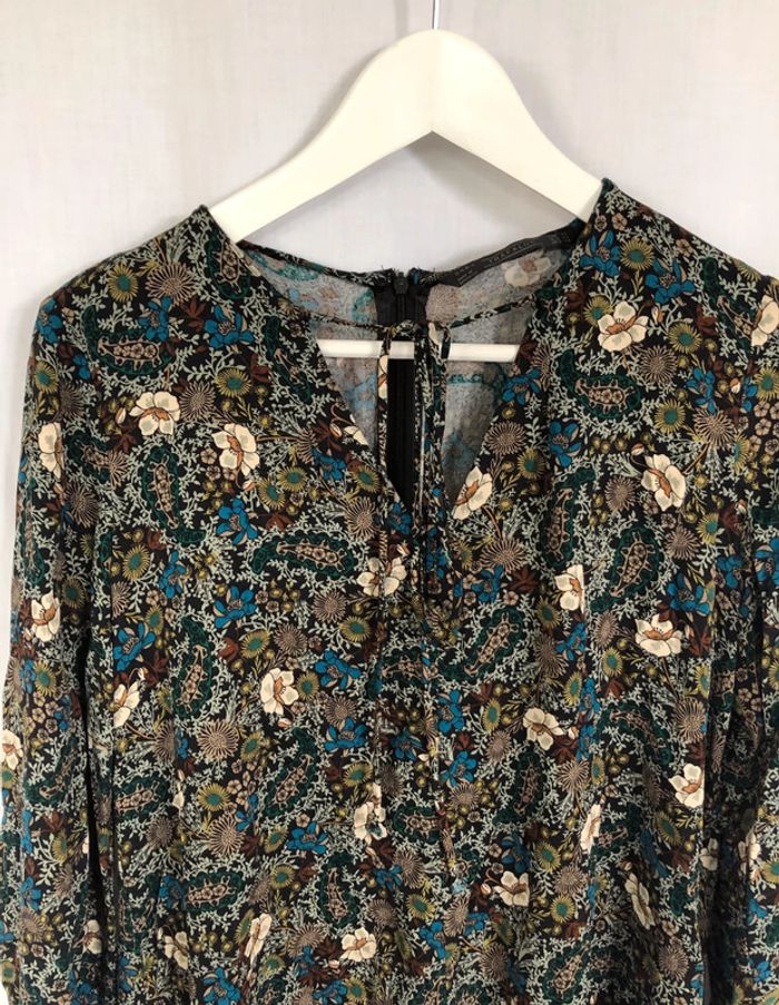 Combishort Zara fleurie noire manches longues taille XS / 34 36 comme neuve - photo numéro 9