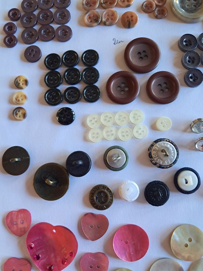 Lot de boutons de couture - photo numéro 9