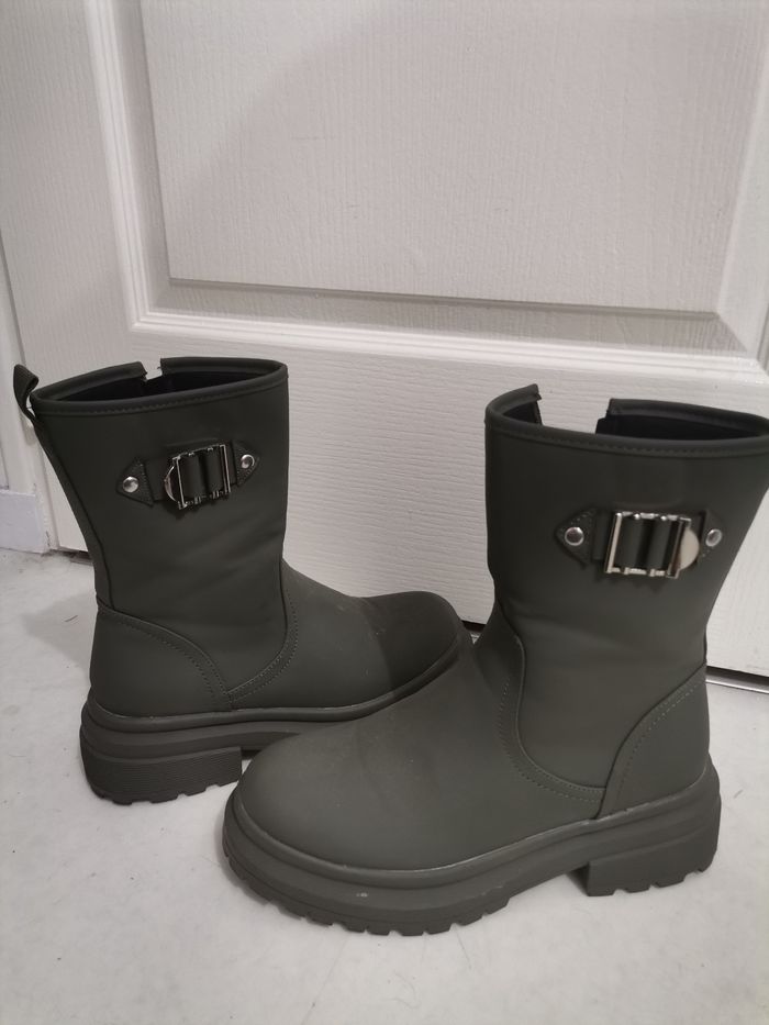 Bottes biker vert kaki – neuves – pointure 41