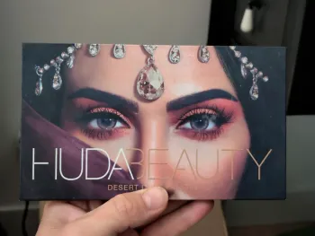 Palette Desert Dusk Huda Beauty