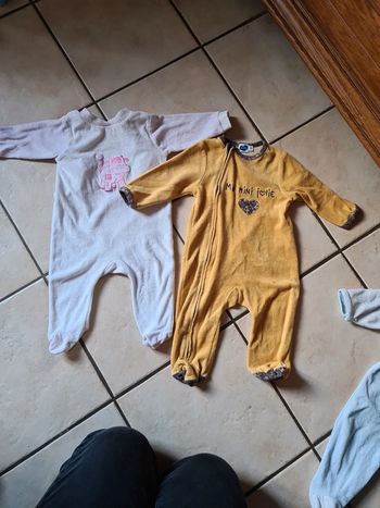 2 grenouillères 6 mois