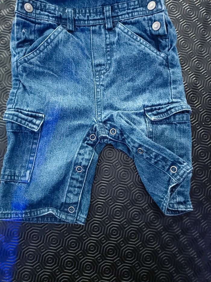 Salopette en jeans 3 mois - photo numéro 3