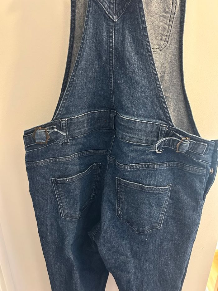 Salopette de grossesse - photo numéro 4