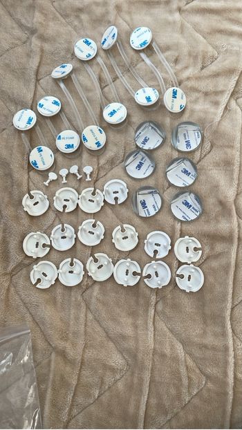 Kits Sécurité de Bébé - (32 pièces) Neufs