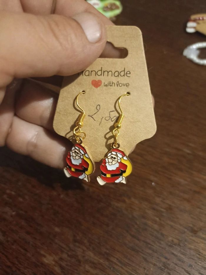 Boucles d'oreilles père noël fait main