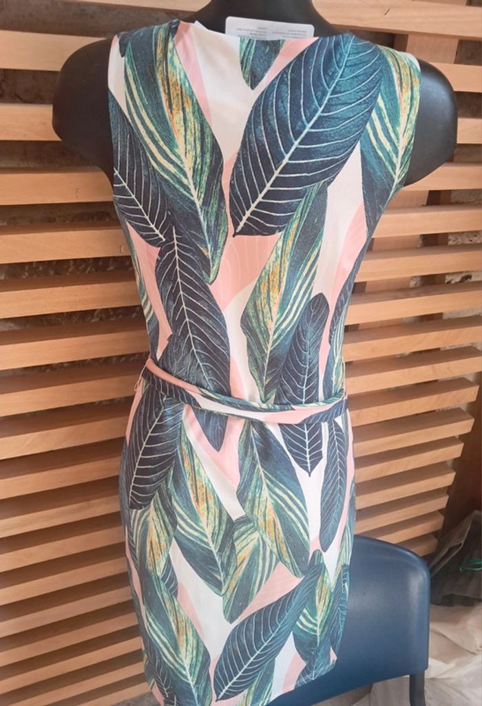 K Design robe été T.36/38 neuve - photo numéro 5