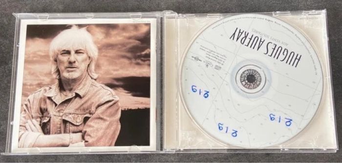 Album Hugues Aufray Aux vents solitaires - photo numéro 2