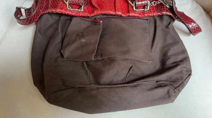 Sac Céline "Pillow Small" Ruby – Très bon état – Cuir verni effet reptile - photo numéro 17