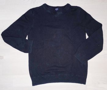 Pull acrylique noir Kiabi 
T. 10 ans