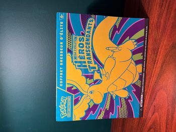 Pokémon - ETB Héros Transcendants ME 2.5