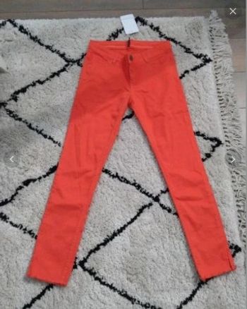 Jean court Naf Naf neuf t 38 rouge