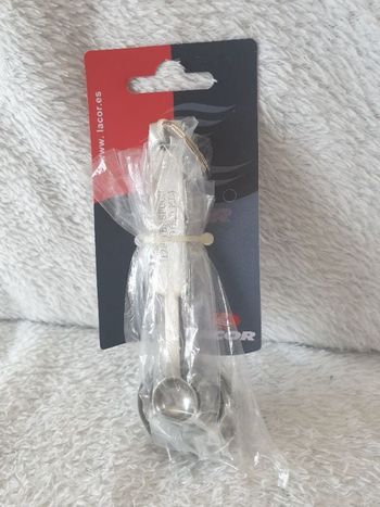 Lot de 5 cuillères à doser neuf