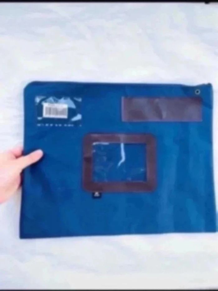 Sublime Pochette sac zippé à fermeture à glissière imperméabilisé bleu marine Alba neuv