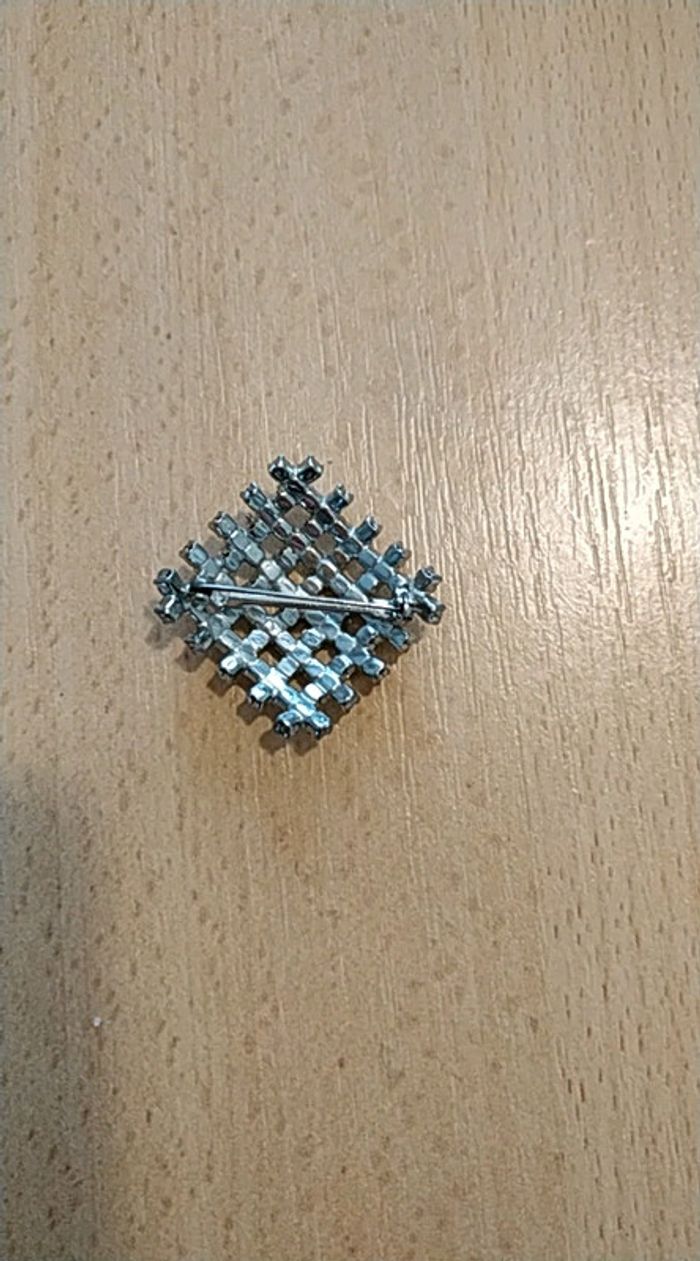 Broche strass vintage - photo numéro 2