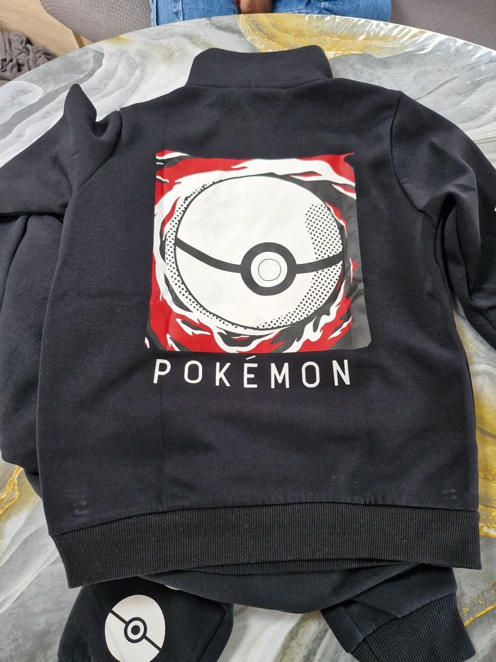 Survêtement pokemon - photo numéro 4