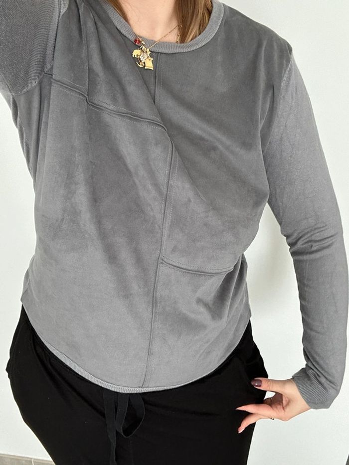 Pull camaïeu en daim T42-44 - photo numéro 9