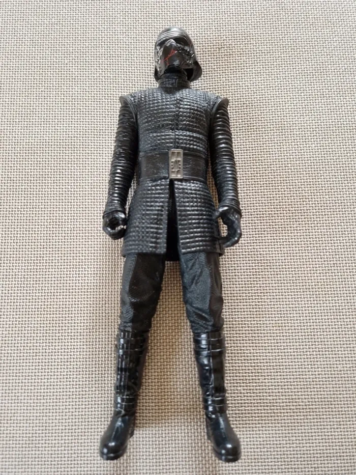 Figurine Kylo Ren - Star Wars - 30 cm