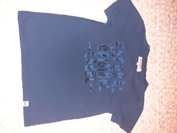 Tee shirt
