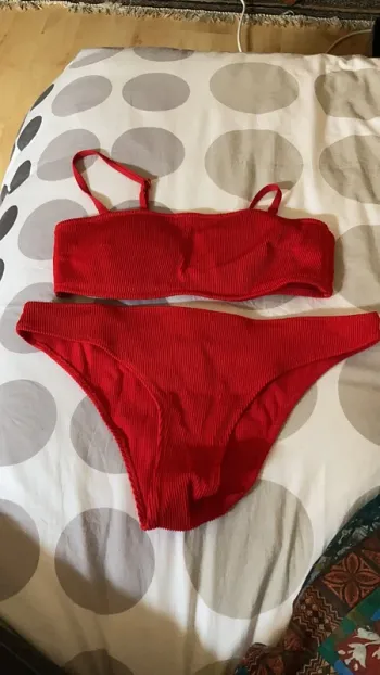 maillot de bain rouge