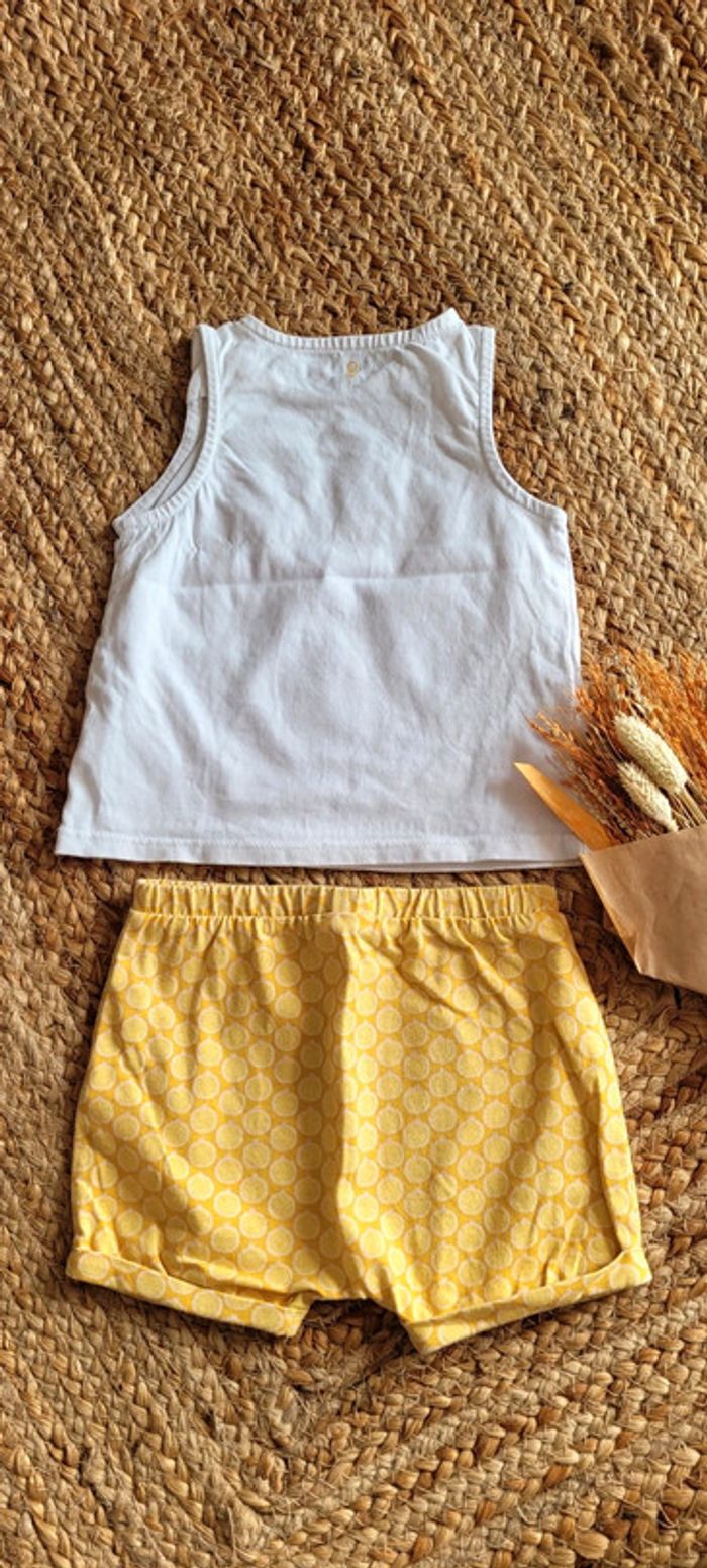 Magnifique Ensemble Short et Débardeur blanc jaune citron 🍋 perroquet Obaïbi 9mois comme neuf - photo numéro 6