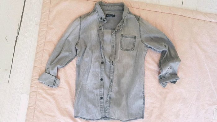Superbe chemise grise in extenso garcon 8ans neuve
