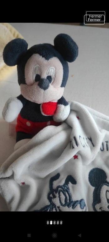 Très beau doudou Mickey p2