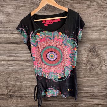 T-shirt manches courtes  noir à motifs multicolore desigual taille 38 M