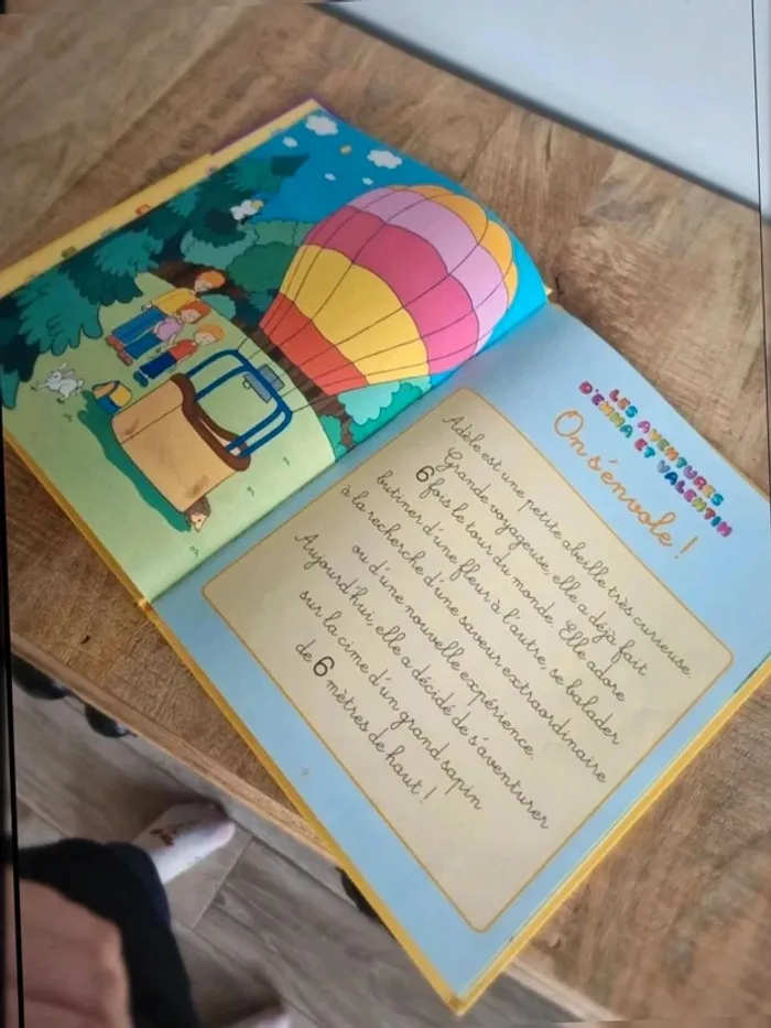 Livre enfant mon abécédaire des animaux découvre le 6 avec adèle l'abeille - photo numéro 2