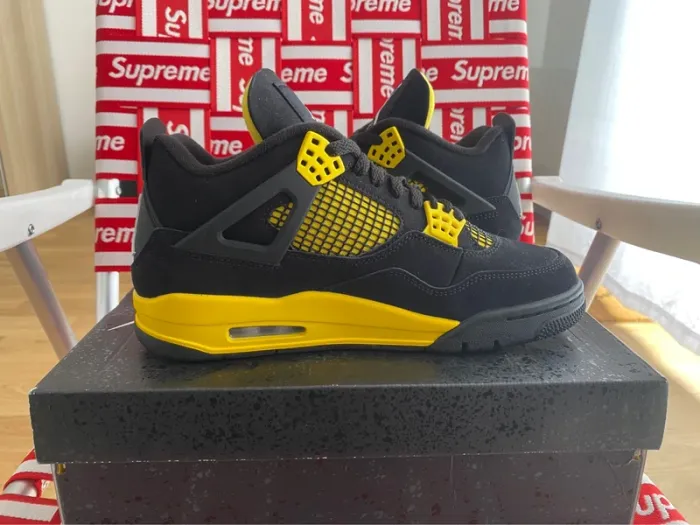 Jordan 4 retro thunder yellow - photo numéro 6