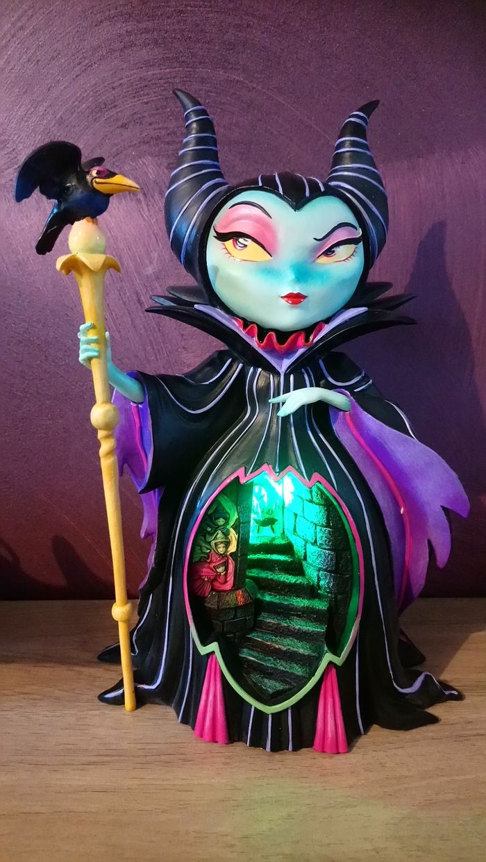 Figurine disney Maléfique Miss Mindy - photo numéro 2
