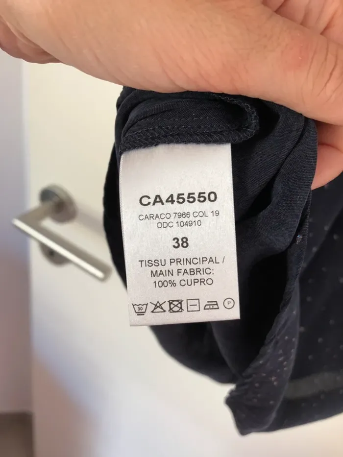 Top à bretelles bleu marine cupro avec paillettes Saint Hilaire taille 38 - photo numéro 8