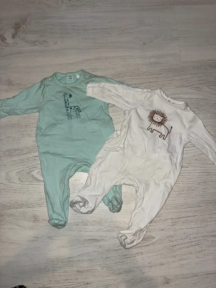 Pyjama léger 1 mois