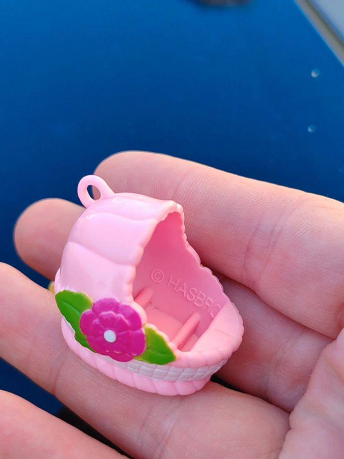 Charmkins bébé dans son couffin - hasbro vintage - photo numéro 8