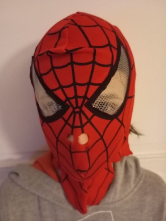 Déguisement masque cagoule spiderman marvel