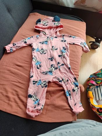 Combinaison Disney de Minnie 12 mois
