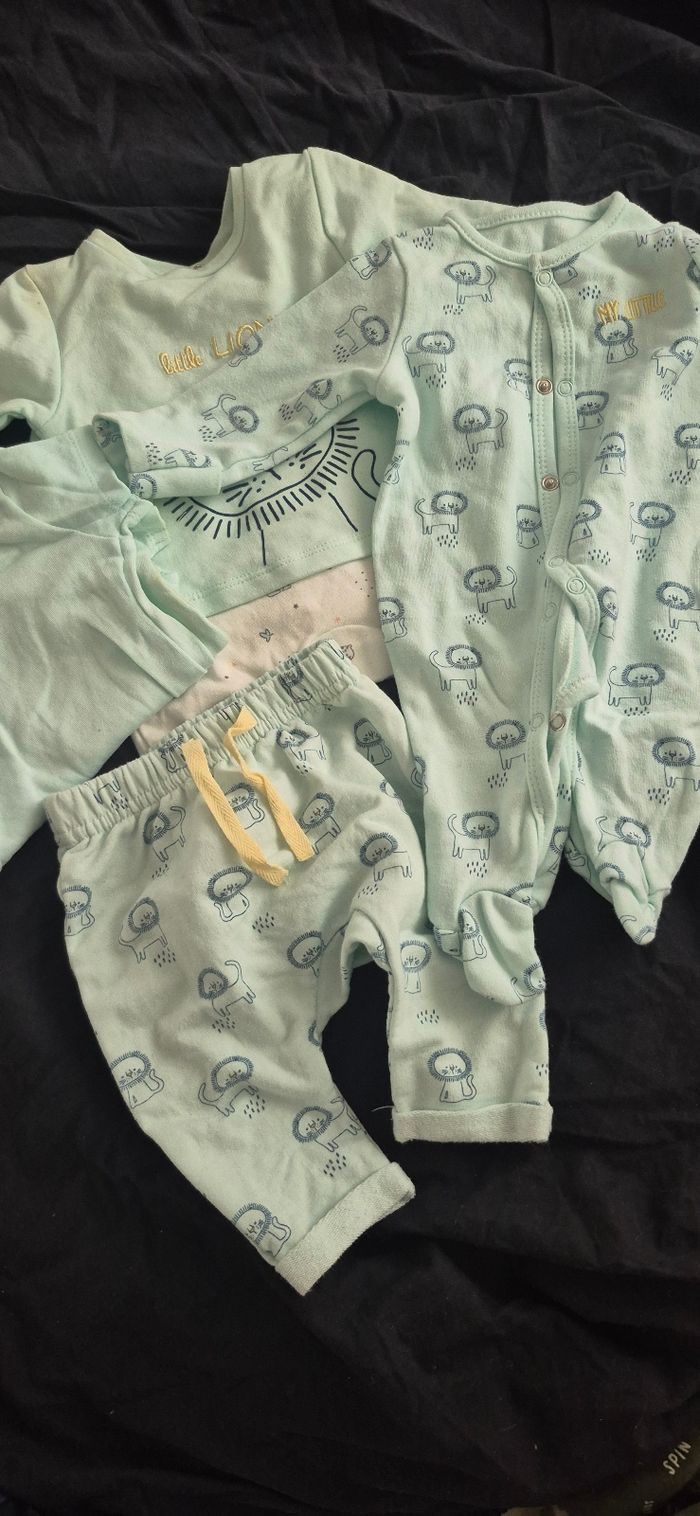 Sortie clinique pour bébé garçon