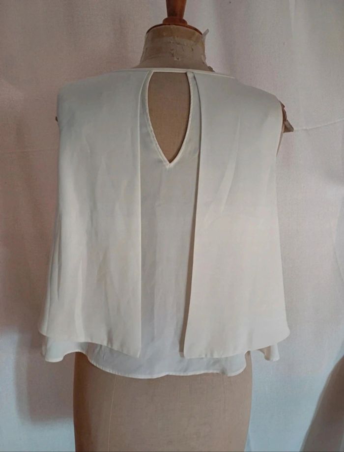 Blouse sans manches Zara taille 38 - photo numéro 2