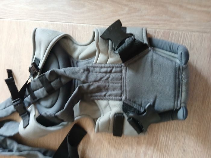 Porte bébé - photo numéro 3